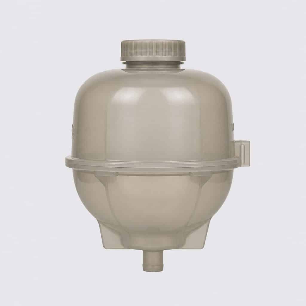 Vase d'expansion complet pour utilitaire léger sur fond neutre